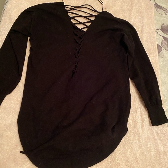 Yaya Shirt - Picture 1 of 3